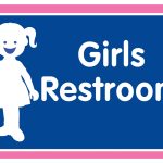 SEÑAL GIRLS RESTROOM 30 X 20 CM APROX. CAL.20