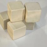 DADO LISO NO TRADICIONAL 2.8 CM POR LADO